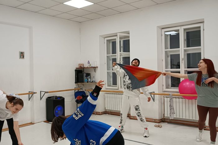 Provedba aktivnosti u lokalnim zajednicama i osvještavanje mladih o potrebama drugih – imperativ je naše organizacije!